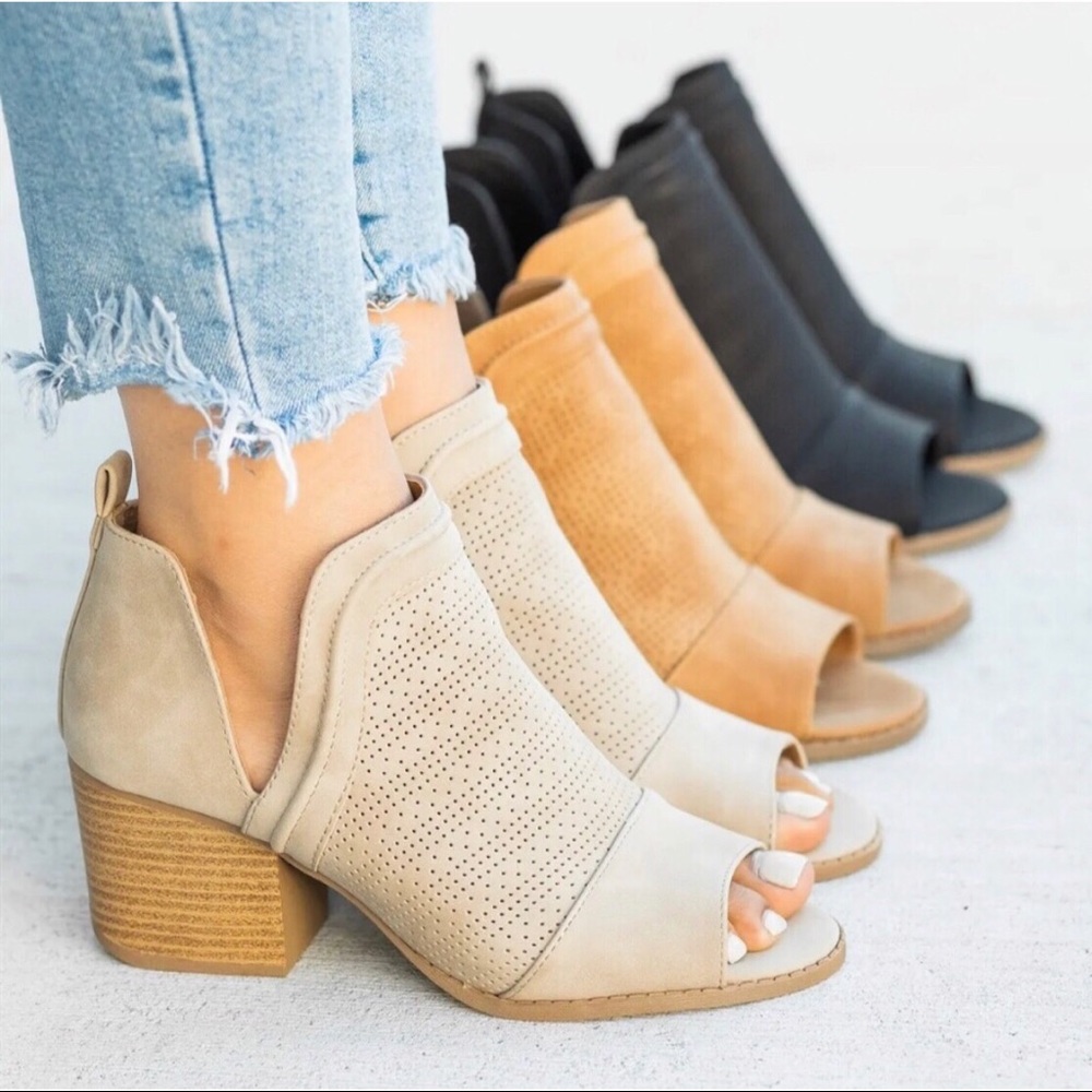 💥SALE💥 TAN Cut Out Vegan Leather Booties - Picture 2 of 2